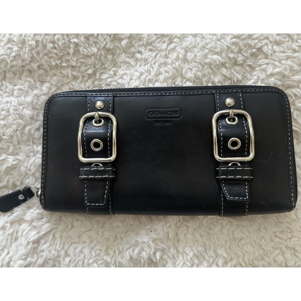 Coach Soho Zoe Black Leather Zip-Around Double Buckle Continental Wallet Y2K
